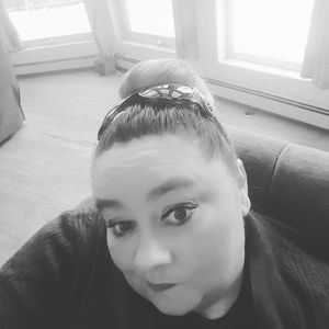 Meet your Posher, Carolyn